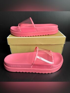NIB Michael Kors Tea Rose Tyra Slide Signature PVC Sandals Women’s Size 10